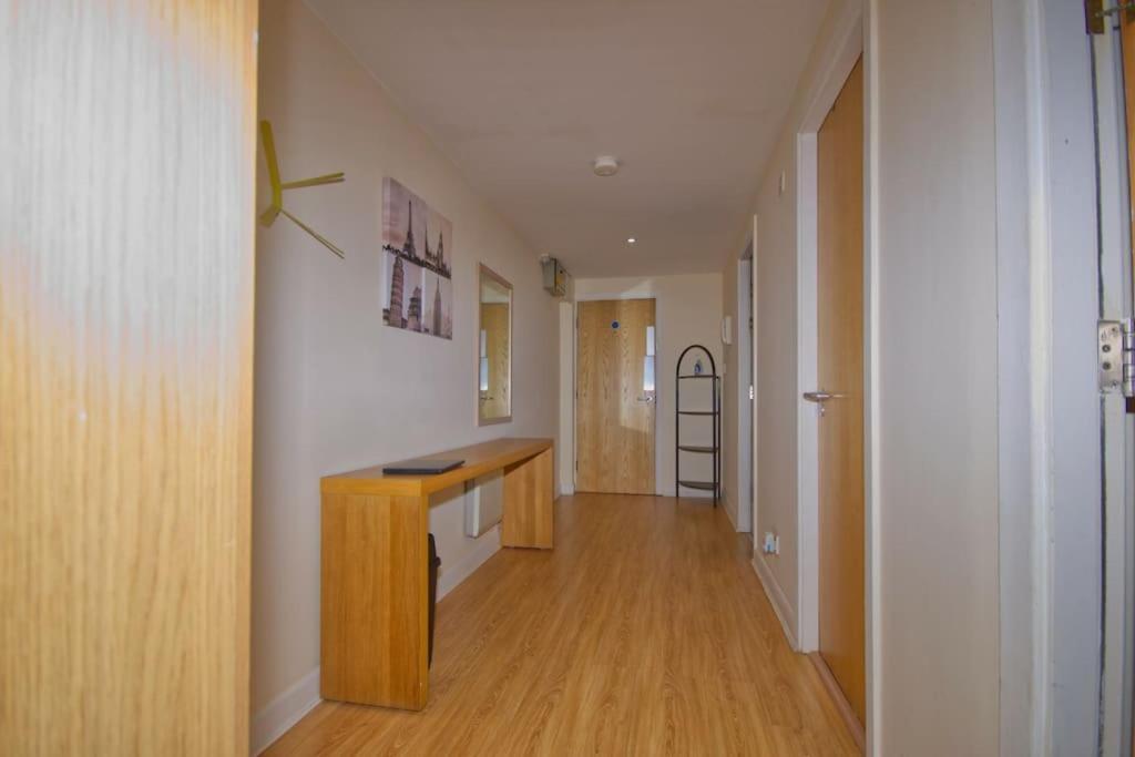 Alluring 2 Bedroom Leeds City Centre Apartment- Self Check-In,Balconied Apartment Eksteriør bilde